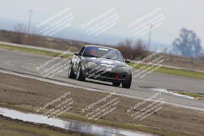 media/Jan-13-2024-CalClub SCCA (Sat) [[179f4822a7]]/Group 1/Sunset (Race)/